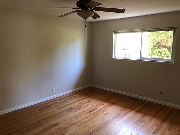 3rd image of 1309 San Domar Dr APT A
