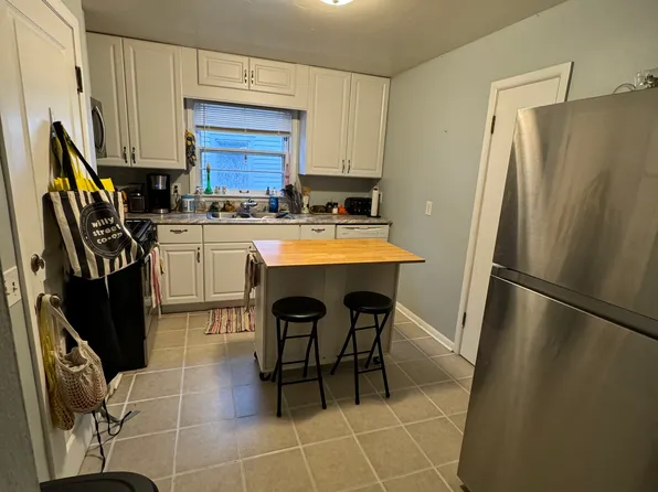 42 Waubesa St, Madison, WI 53704