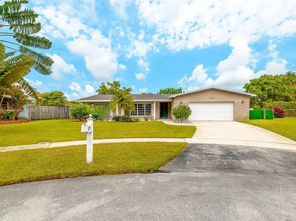 11040 NW 20th St, Hollywood, FL 33026