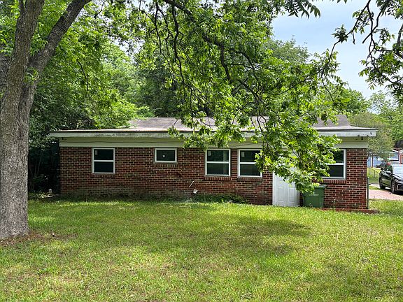 4th image of 3059 Barksdale St