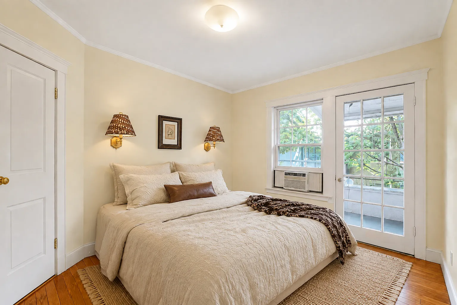 1 bed, 700 sqft, $3,100 — Photo 3
