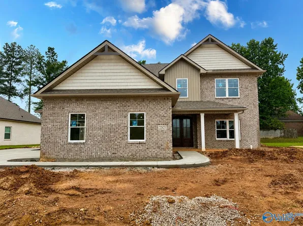 22525 Players Ln, Athens, AL 35613