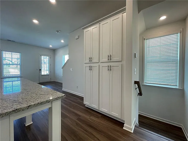 1597 Tilden Ct — Photo 24