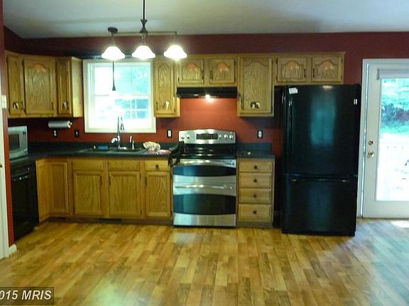 4th image of 77 Shenandoah Valley Dr