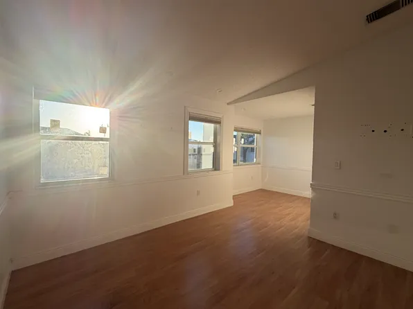 17500 NW 67th Ct Unit 19-K, Hialeah, FL 33015
