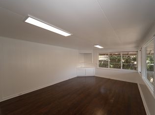 2260 Waiomao Rd, Honolulu, HI 96816