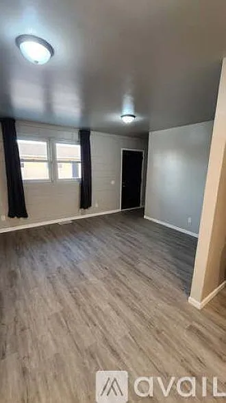 2 bed, 720 sqft, $964 — Photo 2