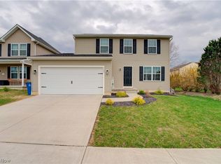 3523 Magnolia Dr, Lorain, OH