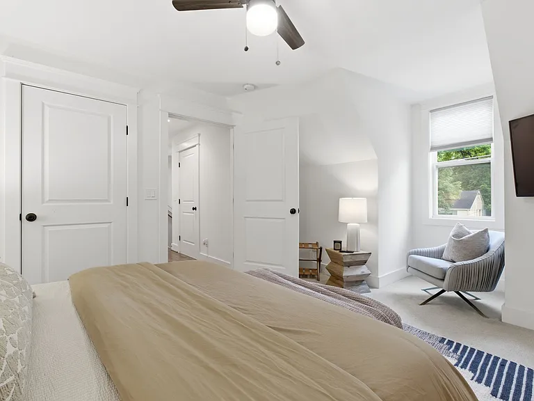 4010 Burrus St — Photo 32