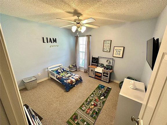 4th image of 1233 Jung Blvd
