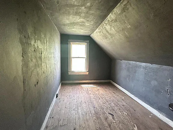306 W Main St — Photo 11