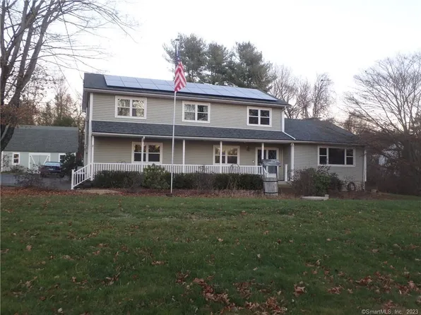 18 Southgate Circle, Franklin, CT 06254