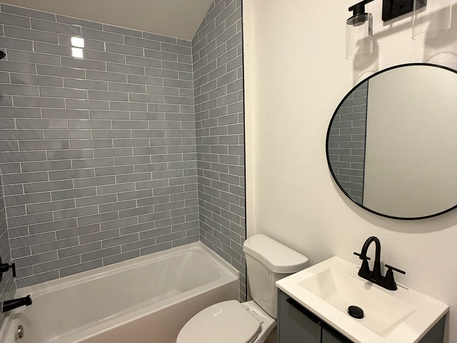 1 bed, 500 sqft, $1,370 — Photo 4