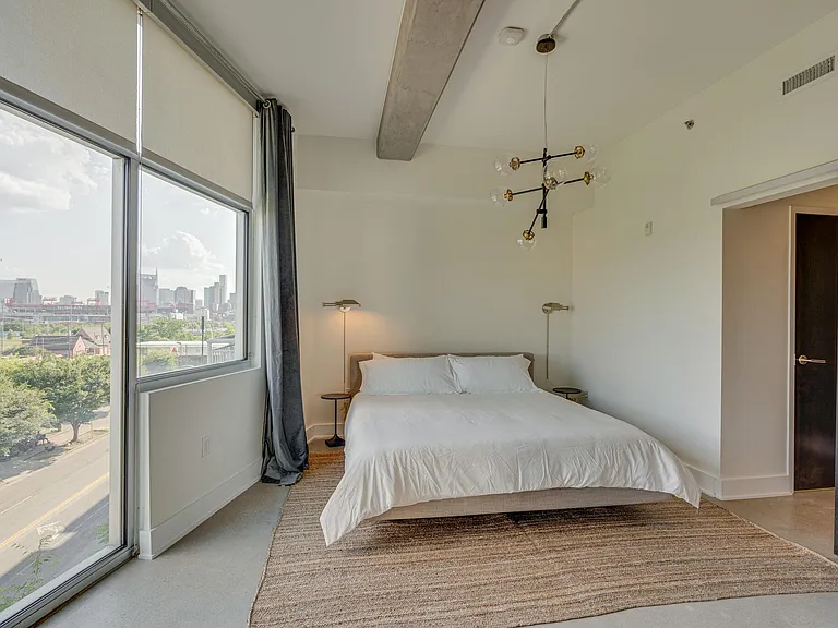 2115 Yeaman Pl #432 — Photo 43