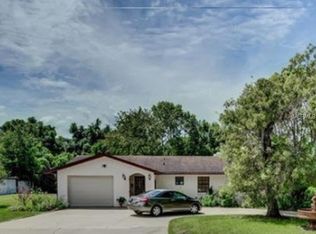 2200 N Woodland Blvd, Deland, FL 32720