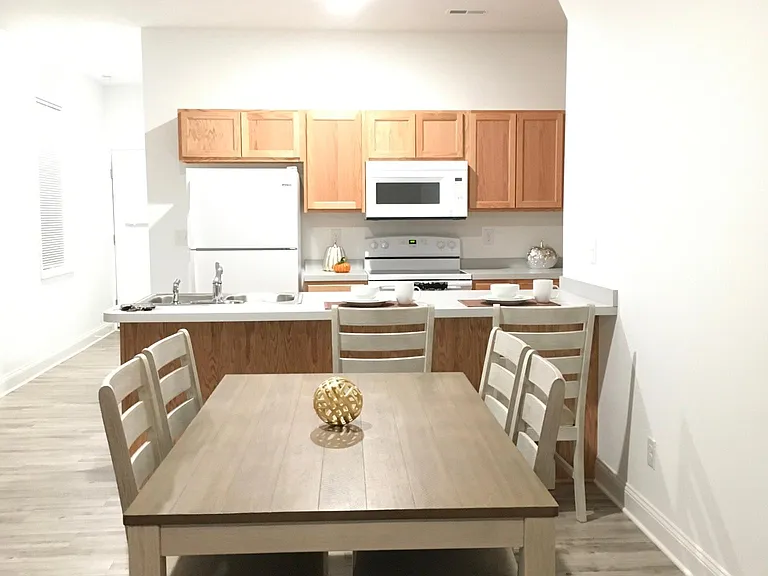 299 College Rd #1-12 — Photo 5