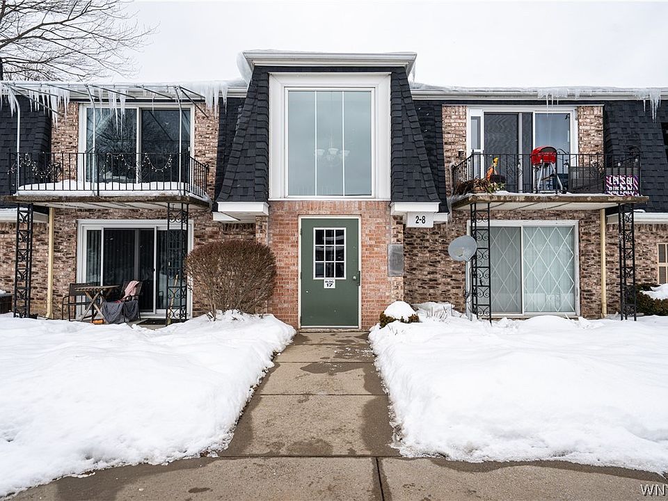 1st image of 6A Foxberry Dr S