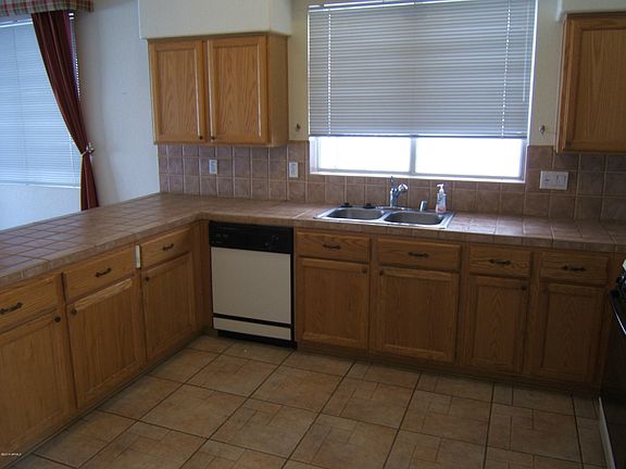 3rd image of 7352 W Emile Zola Ave