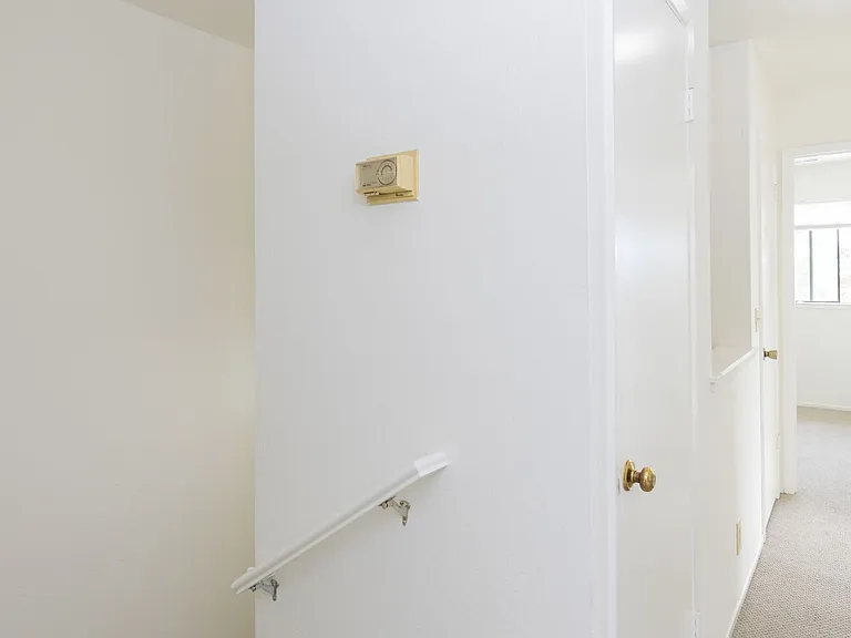 216 Green Meadow Dr #C — Photo 8