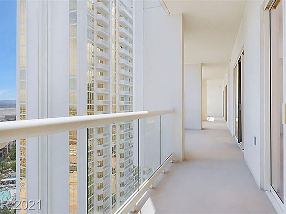 3rd image of 125 E Harmon Ave #2916