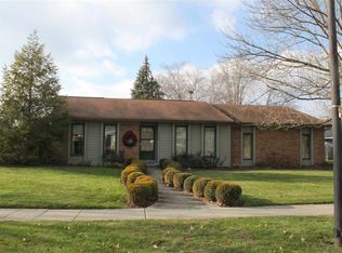 710 Old Farm Cir, Fort Wayne, IN 46807