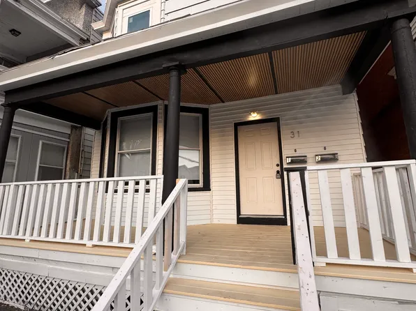 31 Bertha St #2, Albany, NY 12209