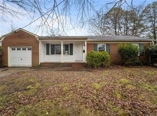 894 Clemson Dr, Newport News, VA 23608