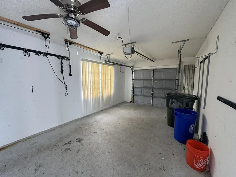1204 Timberlane Cir #12-D — Photo 23