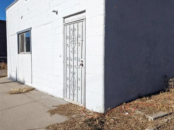 217 E Overland, Scottsbluff, NE 69361