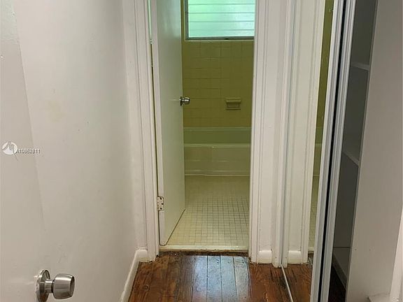 5th image of 1770 Meridian Ave #208