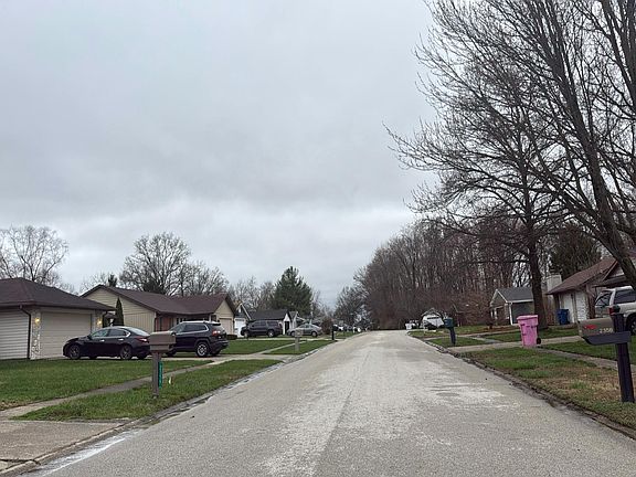 5th image of 2359 E Clayton Dr