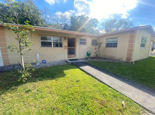 560 SW 49th Ter, Pompano Beach, FL 33068