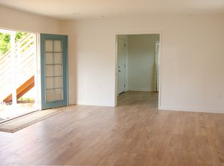 (Undisclosed Address), Los Angeles, CA 90043