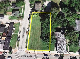 153 E Winter St, Delaware, OH 43015