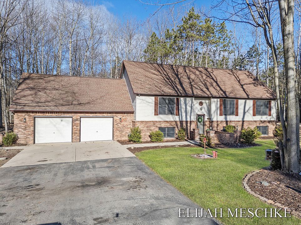 1st image of 6749 Beechnut Ct