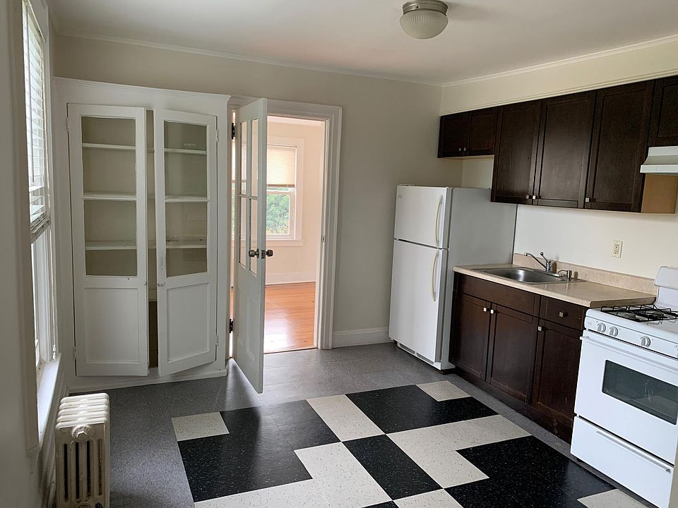 1st image of 58 Battle Ave APT 3L