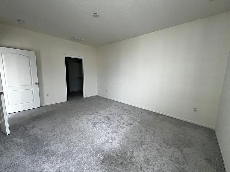 1007 Robinson Rd #A — Photo 8
