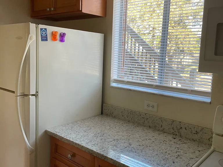 211 Airport Ave W #111 — Photo 3