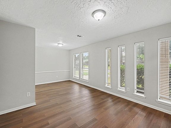 5th image of 6839 Blue Ridge Dr