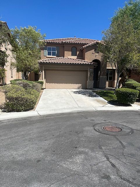 1st image of 576 Doletto St