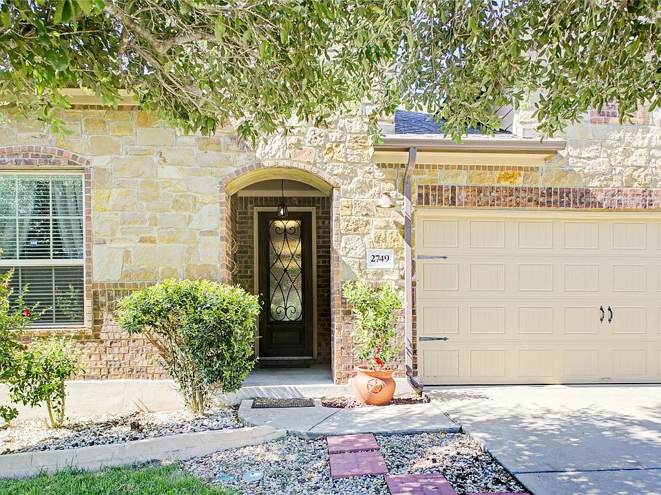 1st image of 2749 Santa Ana Ln