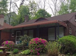 2760 Euclid Heights Blvd, Cleveland Heights, OH 44106