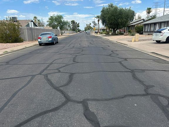 5th image of 2247 W Peralta Ave