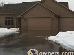 453 Kroll Rd, Pulaski, WI 54162