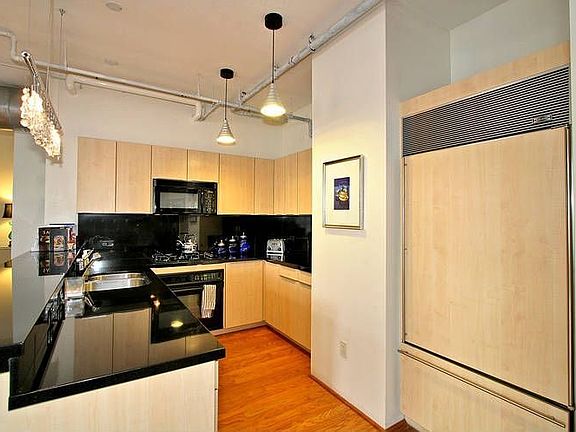 4th image of 877 Island Ave Unit 507
