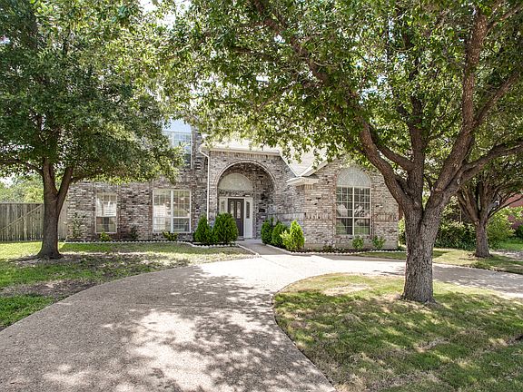 2nd image of 1516 Paula Ln