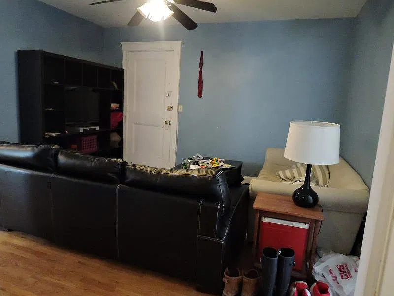 4 bed, 9999 sqft, $3,450 — Photo 3
