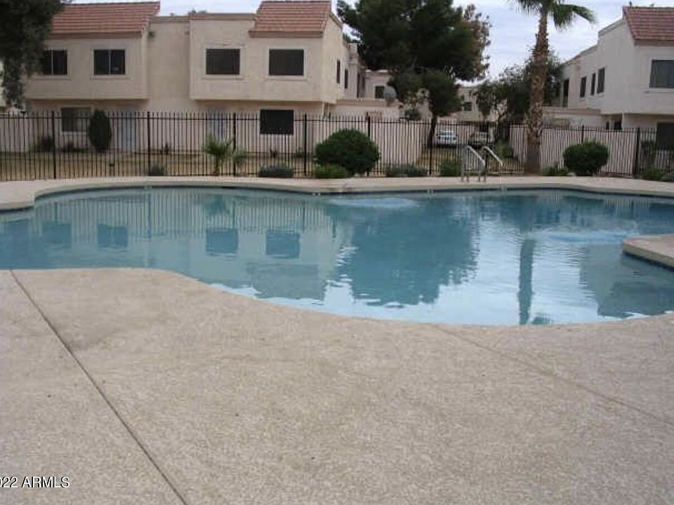 2nd image of 4709 W Bethany Heights Dr