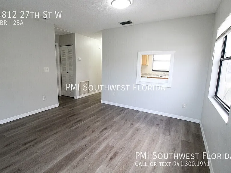 4812 27th St W — Photo 5