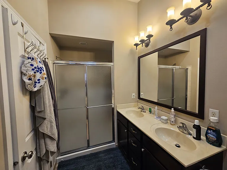 6 Corning Fairbanks Way — Photo 23